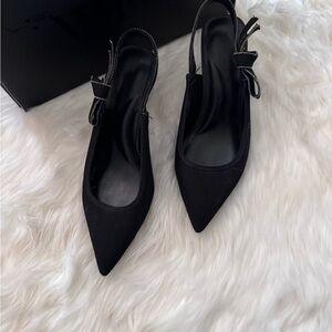 White House Black Market Black Pointed Heels with Bow